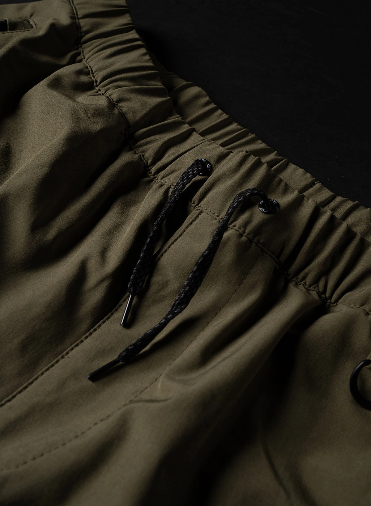 EVERYDAY SHORTS 7.5" - OLIVE