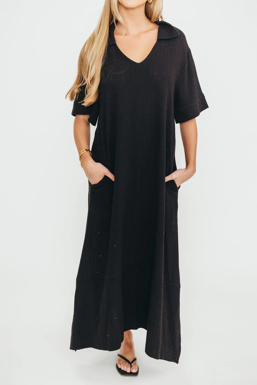 Fallon Linen-Blend Collared Midi Dress in Black - Bump Friendly