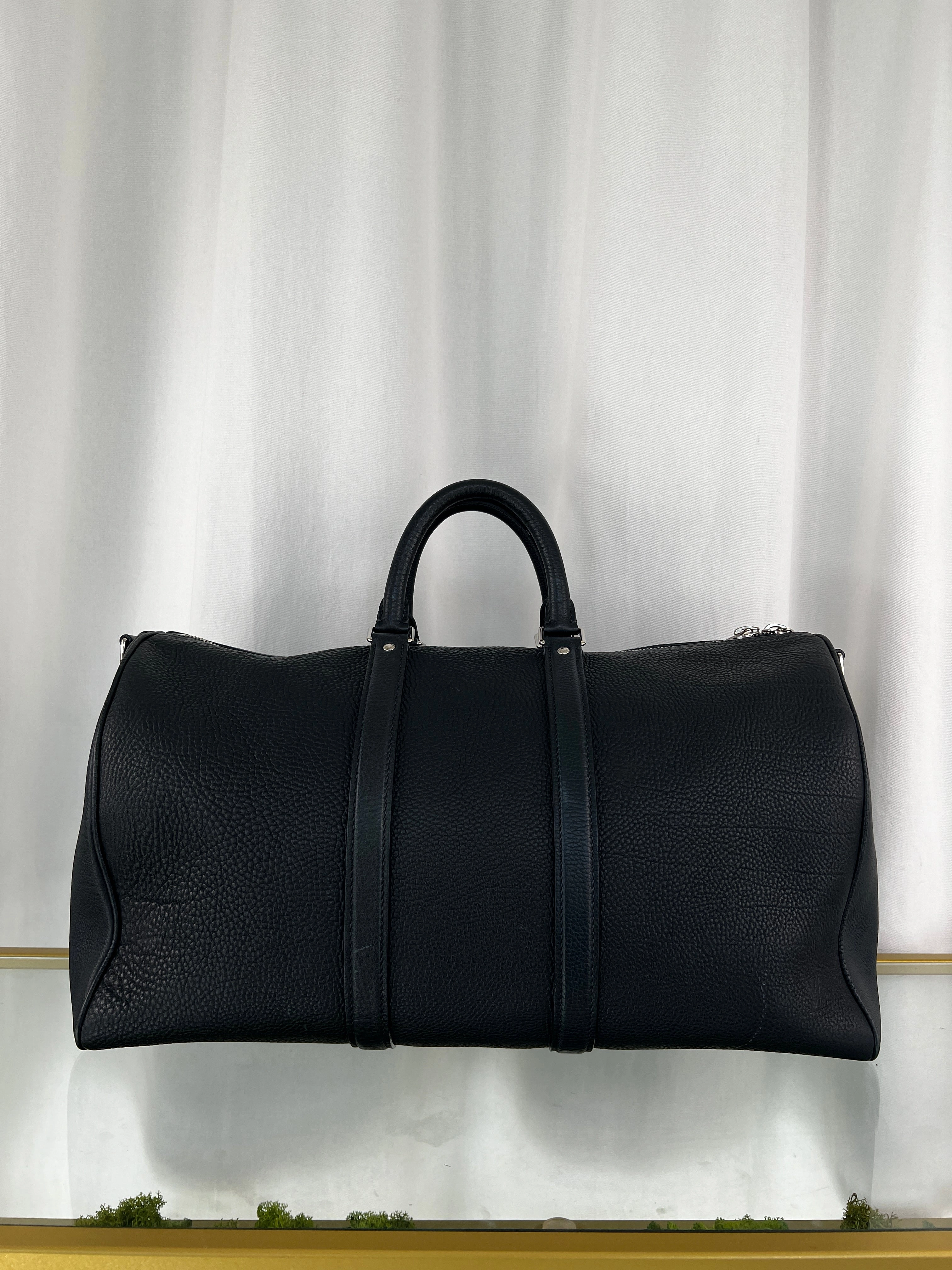 LOUIS VUITTON Taurillion Keepall Bandoliere 45