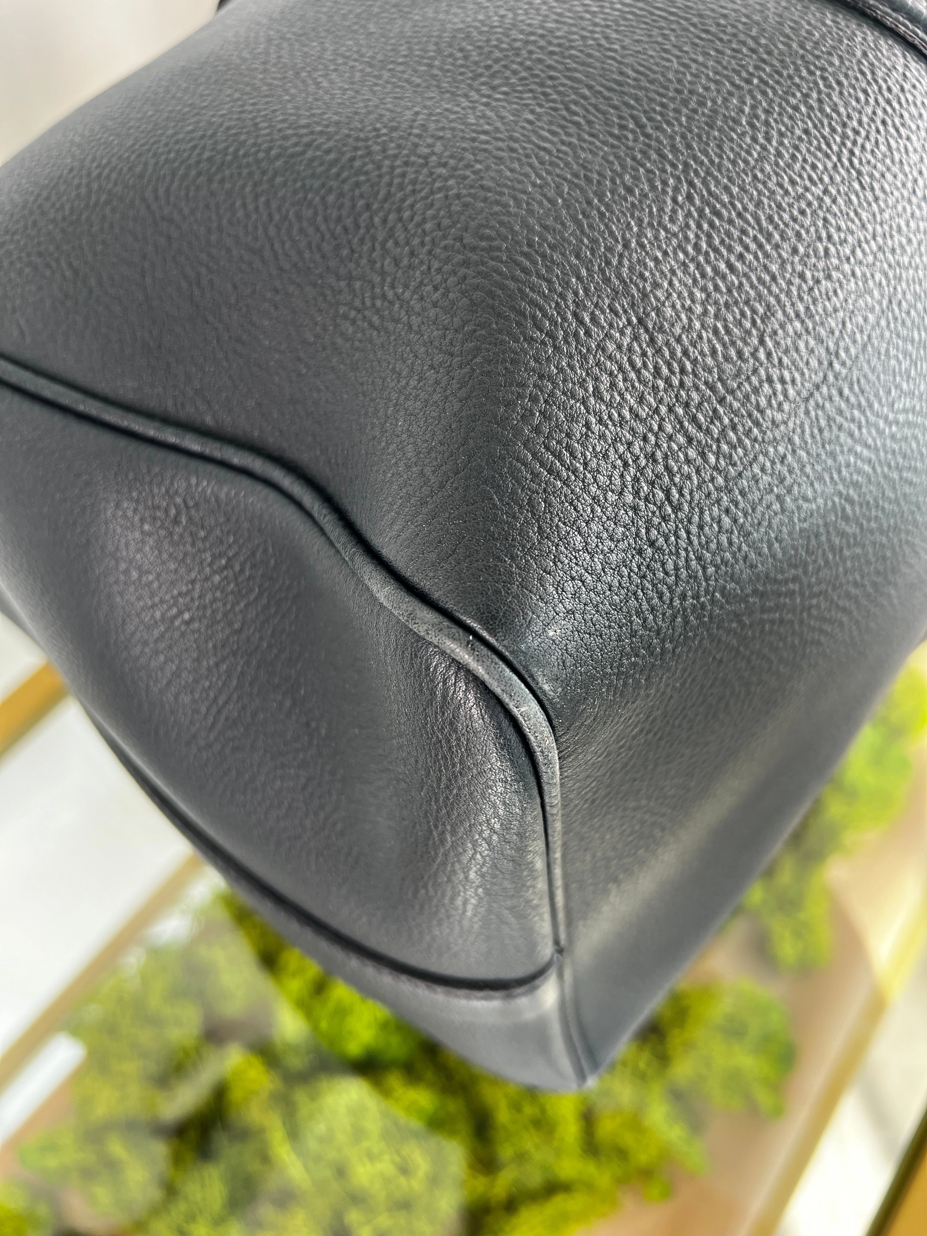 LOUIS VUITTON Taurillion Keepall Bandoliere 45