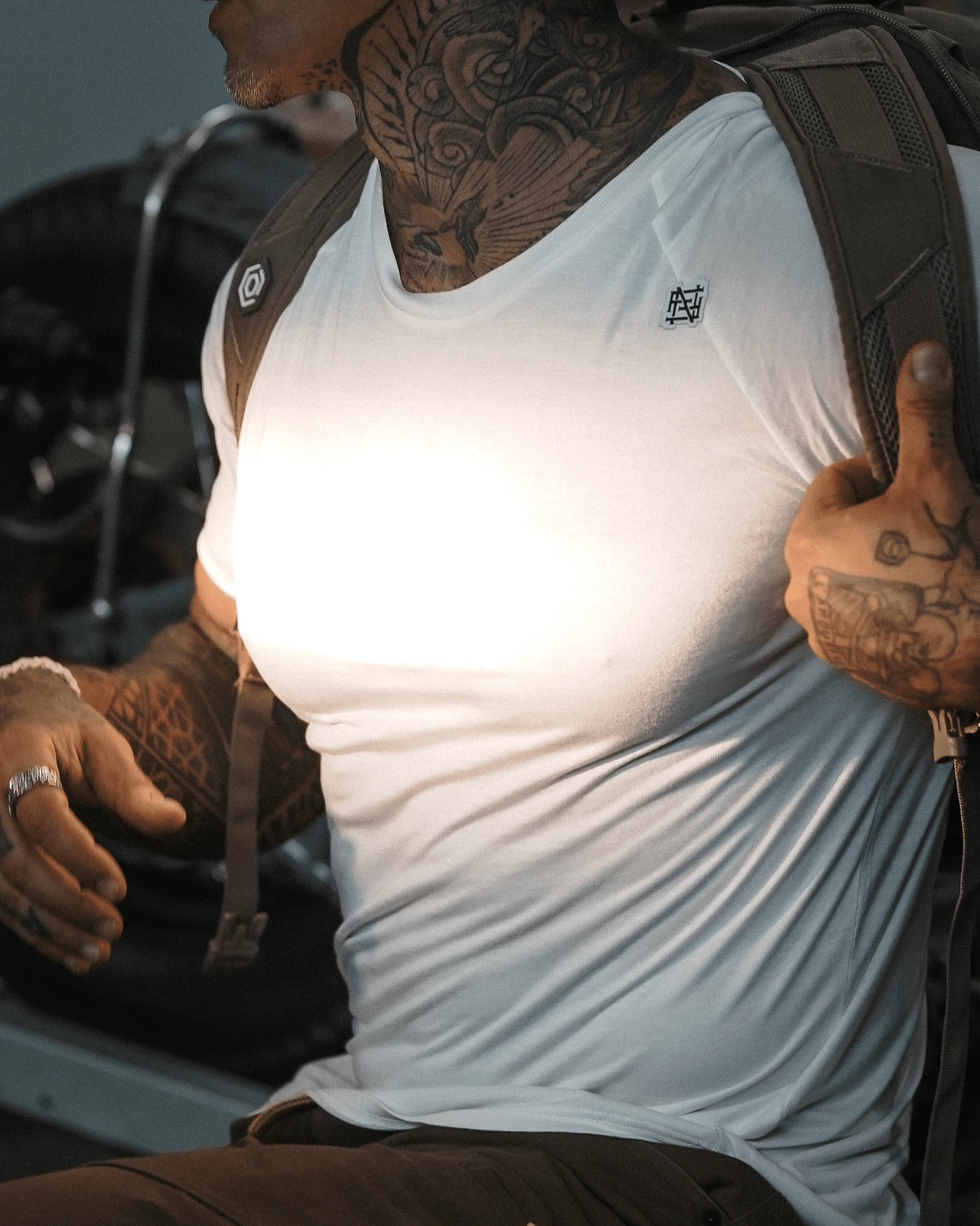 MOTO TEE - WHITE
